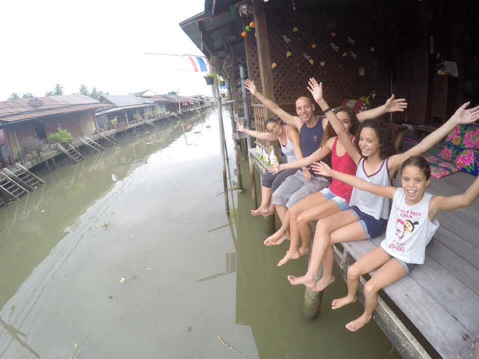 Baanklong Amphawa Homestay Экстерьер фото